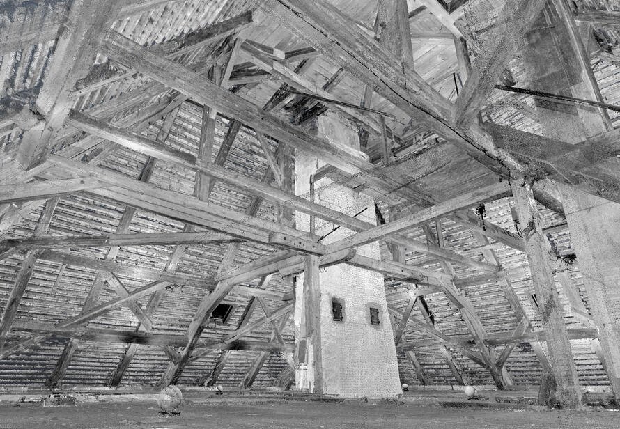 Punktwolke eines historischen Dachstuhls im denkmalgeschützten Pfarrhaus. Präzise 3D Vermessung als Grundlage für Sanierung und Planung.