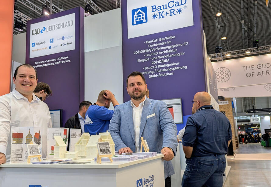 Messestand von BauCaD auf der Intergeo 2024. Präsentation von Softwarelösungen für verformungsgerechte 3D-Modelle und digitale Planung im Bauwesen.