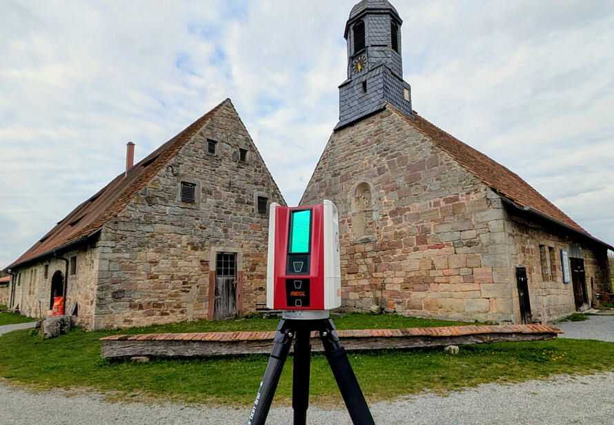 3D-Vermessung des denkmalgeschützten Klosters Trostadt in Thüringen mit dem RIEGL VZ-600i Laserscanner für die digitale Bestandsaufnahme und Denkmalpflege.