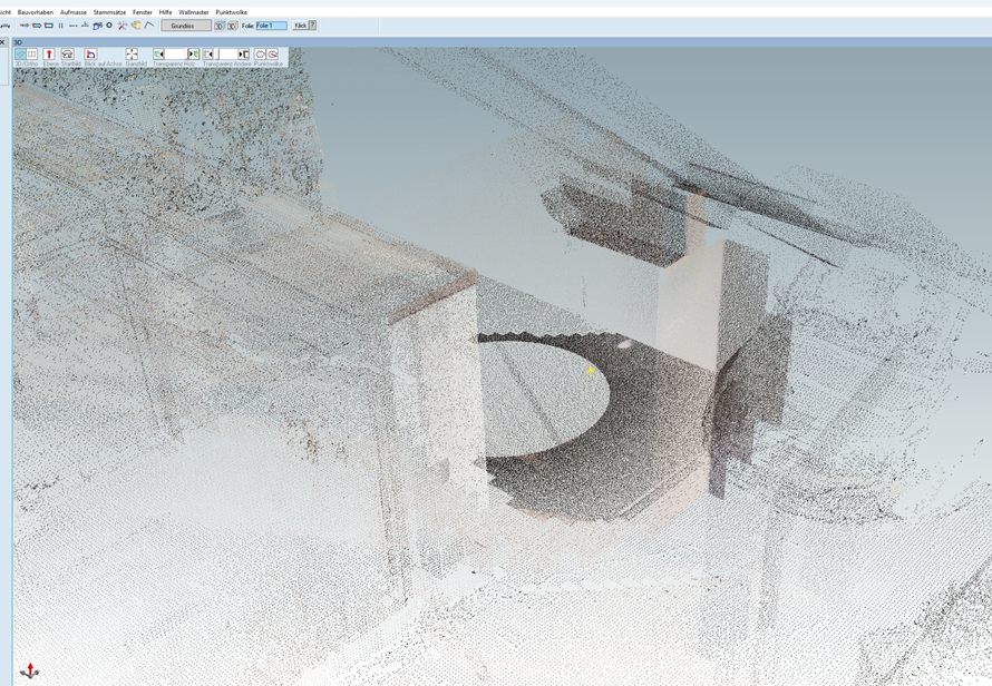 3D Ansicht einer importierten Punktwolke in AlphaSchift mit Gebäudestruktur und Bauteilen.