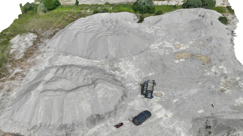 Schüttgutermittlung in einer Kiesgrube mit einer DJI M4E Drohne